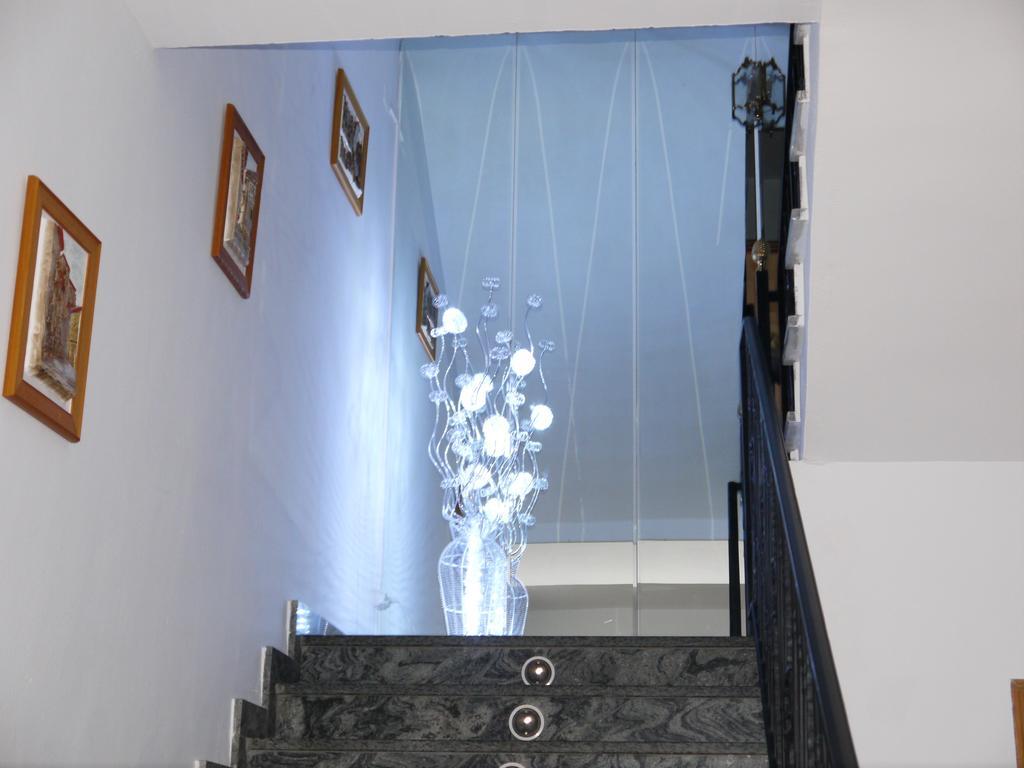 Hotel Rasil Cuenca  Extérieur photo